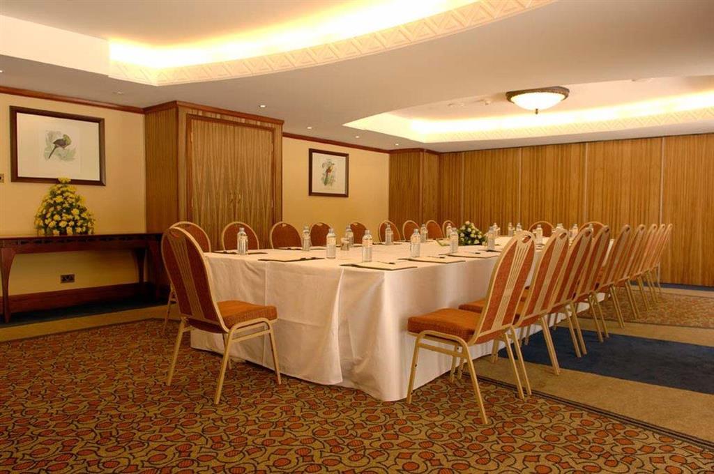 Protea Hotel Kampala Skyz